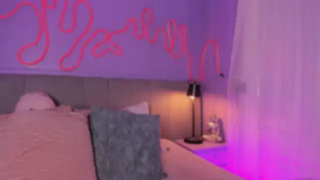 Sofly s online show from 16, 12, 2025