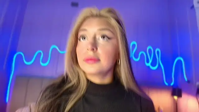 Sofly s online show from 16, 4, 2026