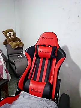 Snapshot of Mary_pinkish chatting on 13, 11, 2025 Mary pinkish online show from 13, 11, 2025