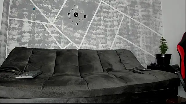 leonidas 18k online show from 12, 2, 2026