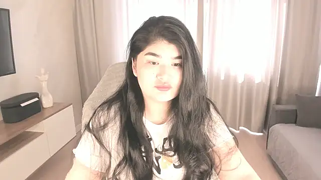 mia lui online show from 17, 7, 2026