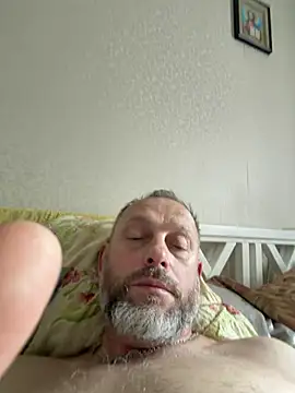 Snapshot of GHsveter chatting on 15, 6, 2026 GHsveter online show from 15, 6, 2026