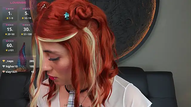 Snapshot of miss_sharlotte18 chatting on 24, 10, 2025 miss sharlotte18 online show from 24, 10, 2025