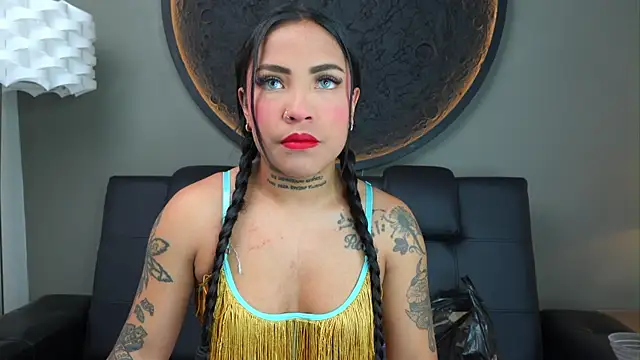 miss vaiolette online show from 30, 10, 2025