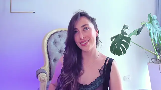 Amatiista online show from 25, 10, 2025