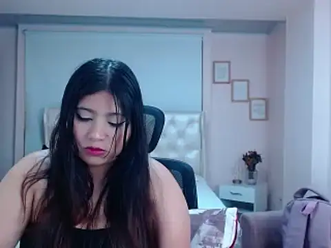annylouis online show from 9, 2, 2025