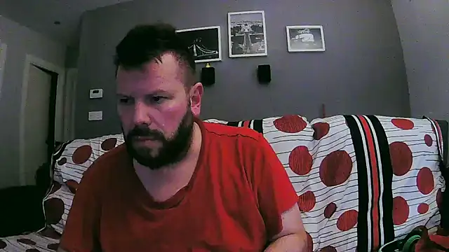 Snapshot of txan9876 chatting on 7, 11, 2025 txan9876 online show from 7, 11, 2025