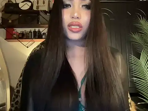 BigDominaMia online show from 12, 4, 2026