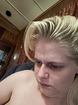 BadAssBitchMakayla online show from 29, 4, 2026