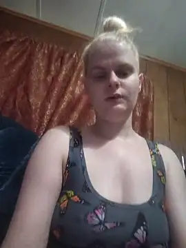Snapshot of BadAssBitchMakayla chatting on 6, 6, 2026 BadAssBitchMakayla online show from 6, 6, 2026