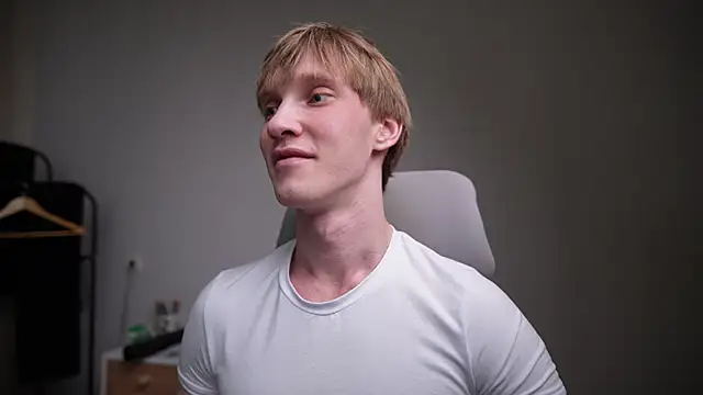 J Akira online show from 21, 4, 2026