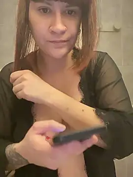 callmelouve online show from 1, 2, 2025