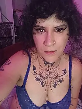 callmelouve online show from 22, 5, 2026