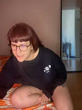 callmelouve online show from 1, 3, 2025