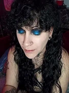 callmelouve online show from 17, 4, 2026