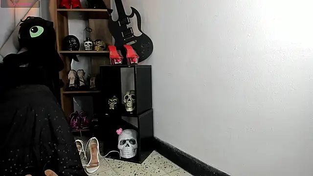 MirandaHaguen online show from 4, 12, 2025