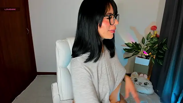 Silvanna-Moree online show from 7, 4, 2026