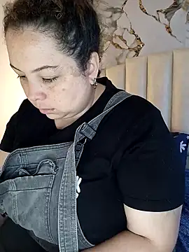 mollieblue69 online show from 9, 3, 2026