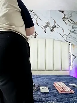 Snapshot of mollieblue69 chatting on 13, 11, 2025 mollieblue69 online show from 13, 11, 2025