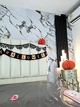 Snapshot of mollieblue69 chatting on 31, 10, 2025 mollieblue69 online show from 31, 10, 2025