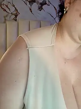 mollieblue69 online show from 21, 4, 2026