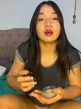 Lizzi 049 online show from 18, 12, 2025