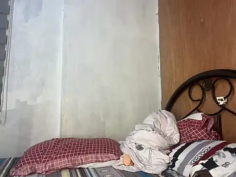 Snapshot of asian-doll chatting on 17, 6, 2026 asian-doll online show from 17, 6, 2026