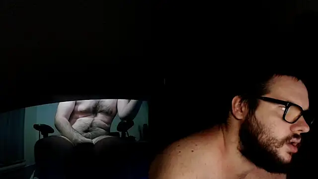 Snapshot of fck_boy123 chatting on 21, 11, 2025 fck boy123 online show from 21, 11, 2025