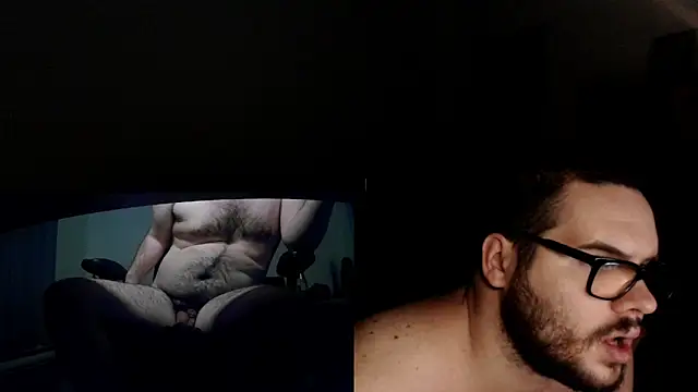 Snapshot of fck_boy123 chatting on 17, 12, 2025 fck boy123 online show from 17, 12, 2025