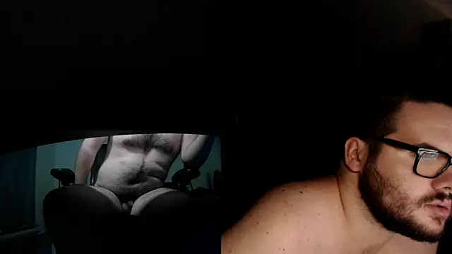 Snapshot of fck_boy123 chatting on 14, 12, 2025 fck boy123 online show from 14, 12, 2025