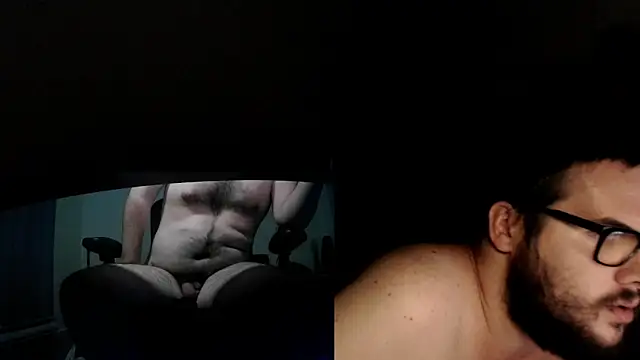 Snapshot of fck_boy123 chatting on 18, 11, 2025 fck boy123 online show from 18, 11, 2025