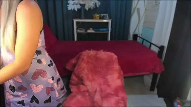 Laura yourhottestbabe123 online show from 29, 11, 2025