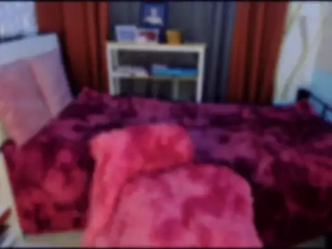 Snapshot of Laura_yourhottestbabe123 chatting on 6, 3, 2025 Laura yourhottestbabe123 online show from 6, 3, 2025