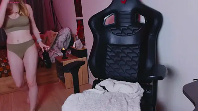  whiteprincess online show from 23, 10, 2025