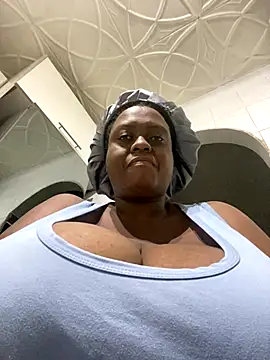 Biggblackboobs online show from 15, 9, 2025