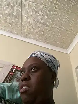Snapshot of Biggblackboobs chatting on 21, 5, 2026 Biggblackboobs online show from 21, 5, 2026