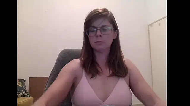 SavannaGirly online show from 15, 4, 2026