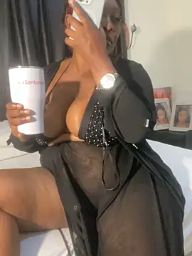 Cardiebae89 online show from 6, 3, 2026