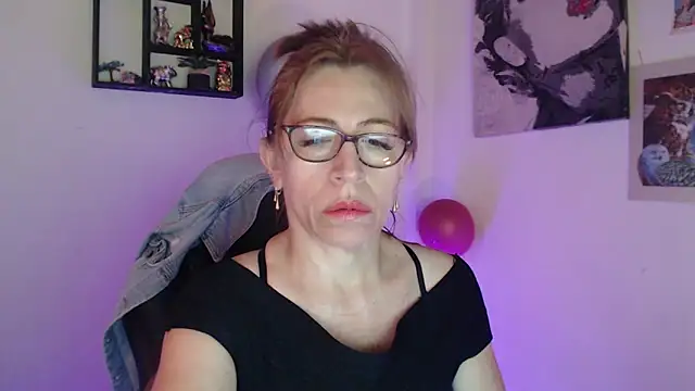 Snapshot of Chayla_Ruiz chatting on 22, 3, 2025 Chayla Ruiz online show from 22, 3, 2025