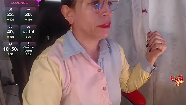 Chayla Ruiz online show from 20, 12, 2025