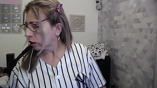 Snapshot of Chayla_Ruiz chatting on 19, 9, 2025 Chayla Ruiz online show from 19, 9, 2025