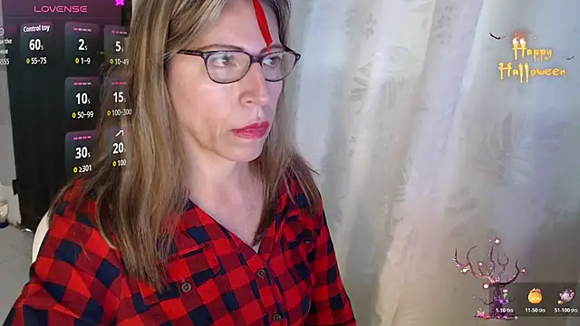 Snapshot of Chayla_Ruiz chatting on 20, 11, 2025 Chayla Ruiz online show from 20, 11, 2025