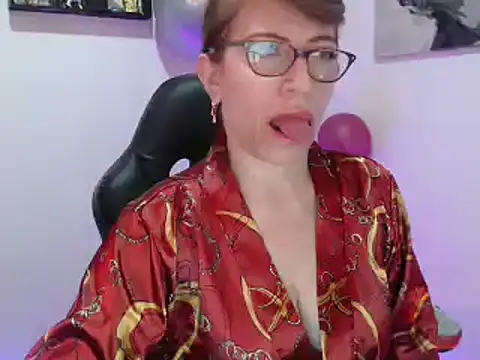 Snapshot of Chayla_Ruiz chatting on 12, 3, 2025 Chayla Ruiz online show from 12, 3, 2025