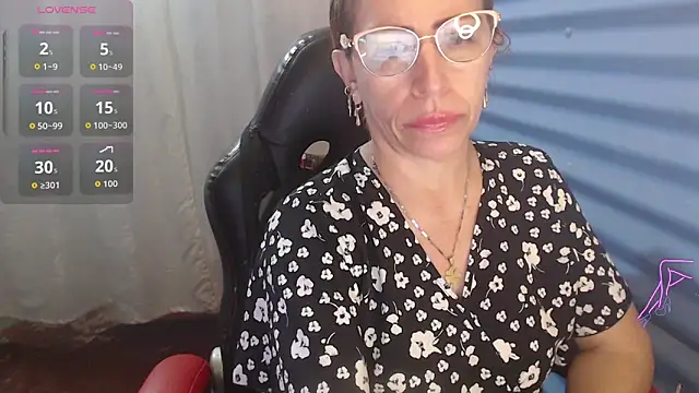 Snapshot of Chayla_Ruiz chatting on 27, 5, 2026 Chayla Ruiz online show from 27, 5, 2026