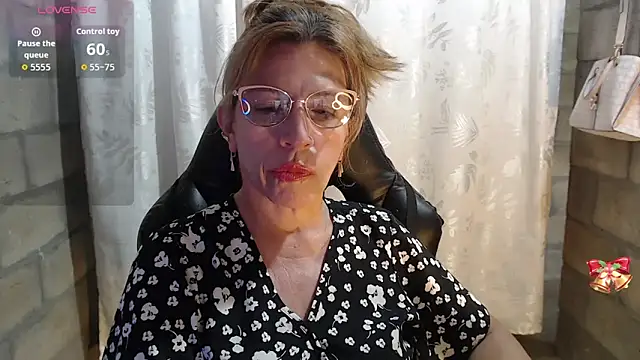 Chayla Ruiz online show from 28, 2, 2026