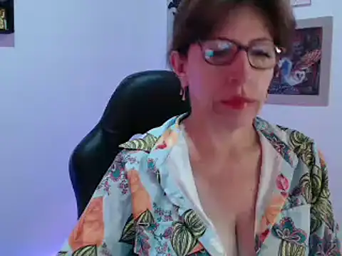 Snapshot of Chayla_Ruiz chatting on 13, 2, 2025 Chayla Ruiz online show from 13, 2, 2025
