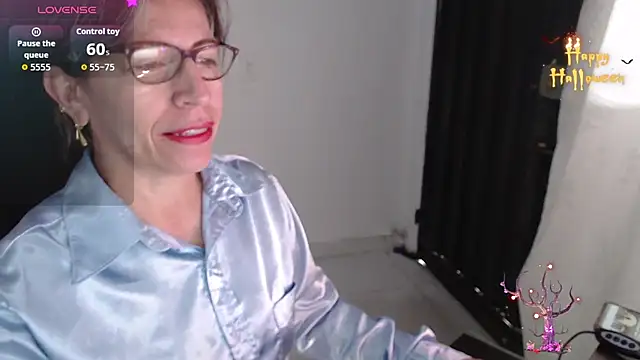 Snapshot of Chayla_Ruiz chatting on 15, 11, 2025 Chayla Ruiz online show from 15, 11, 2025