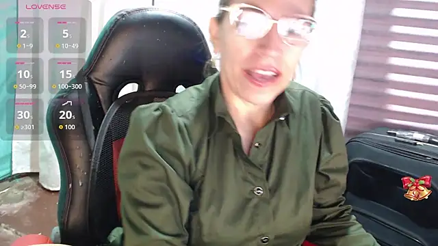 Chayla Ruiz online show from 16, 2, 2026