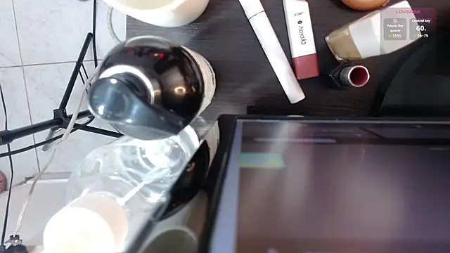 Wanda Milf online show from 14, 11, 2025