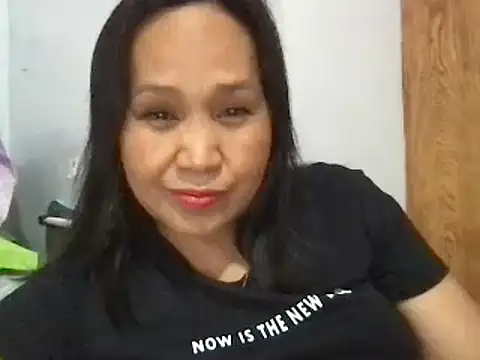 Lhadycarolyn online show from 22, 2, 2025
